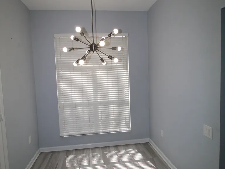 6031 Bay Valley Ct — Photo 15