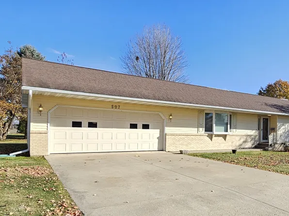 507 S 9th St, Princeton, IL 61356