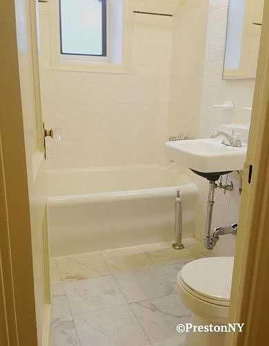 2nd image of 2586 44th St APT B7