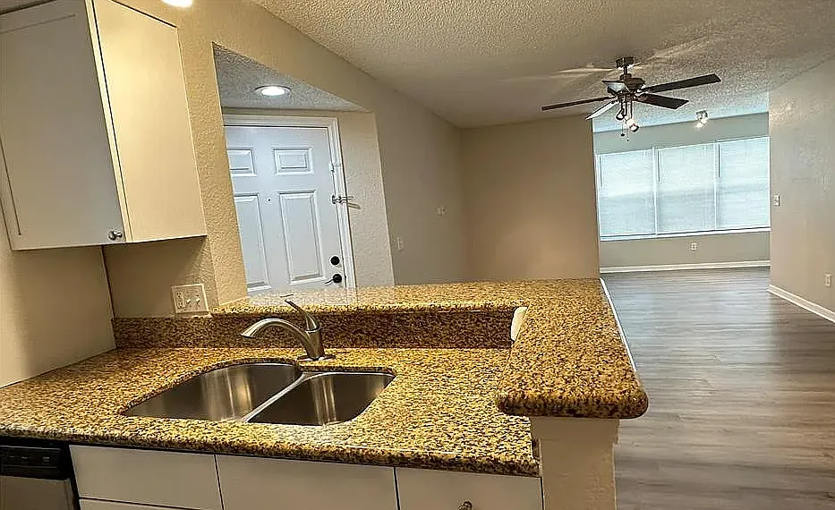 5168 Conroy Road Unit. 1612 - 1 — Photo 4