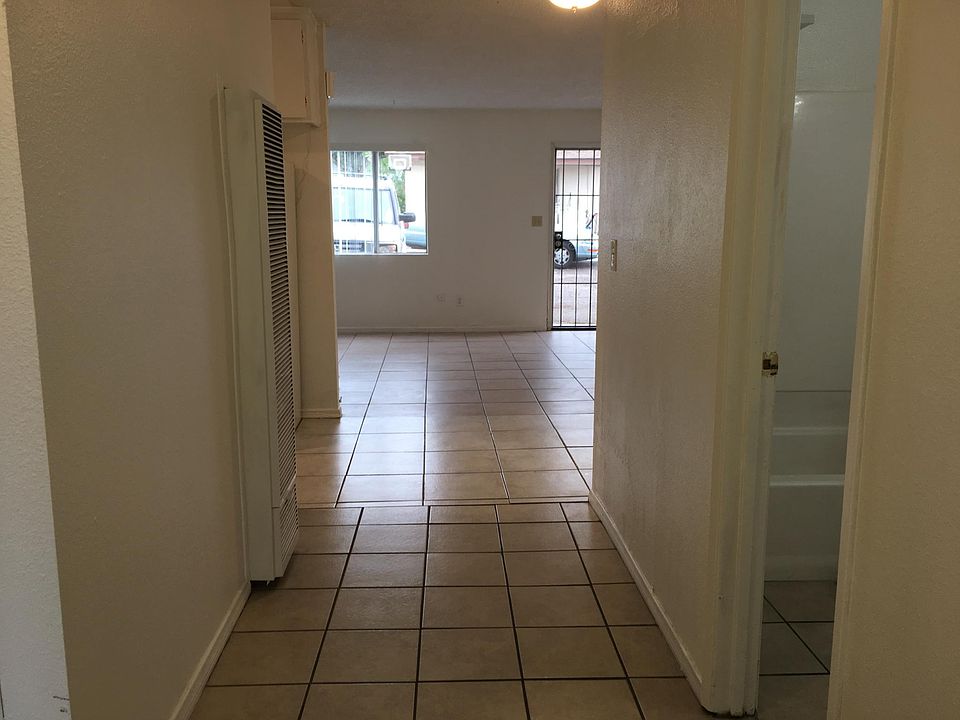 1st image of 1339 E 17th St