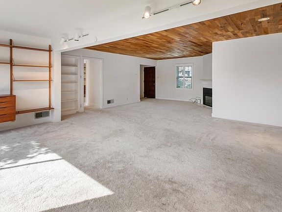 5th image of 1731 Francis Ct