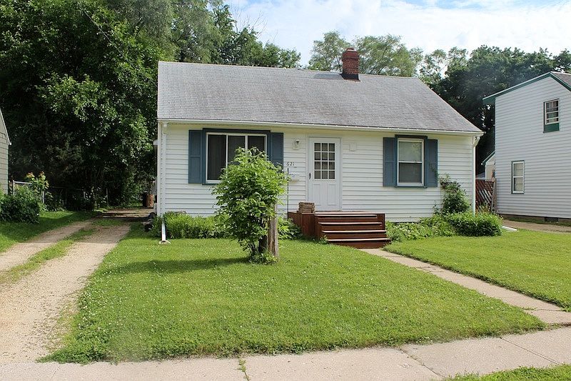 1st image of 621 Frances Ave