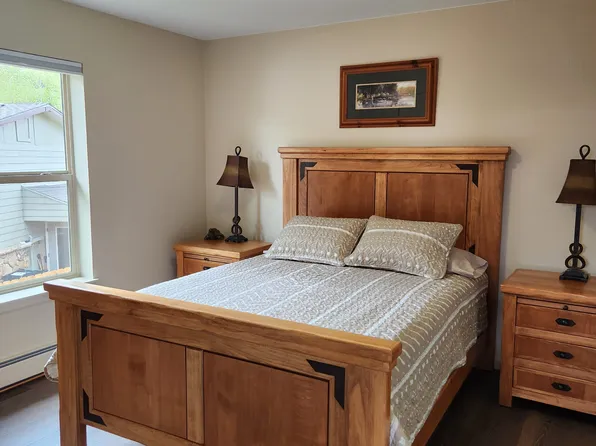 326 Miners Loop, Silverthorne, CO 80498