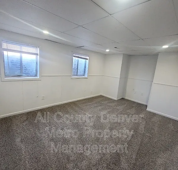 12151 Bellaire Pl — Photo 17