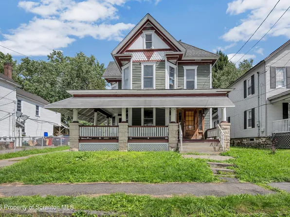 120 Park St, Carbondale, PA 18407