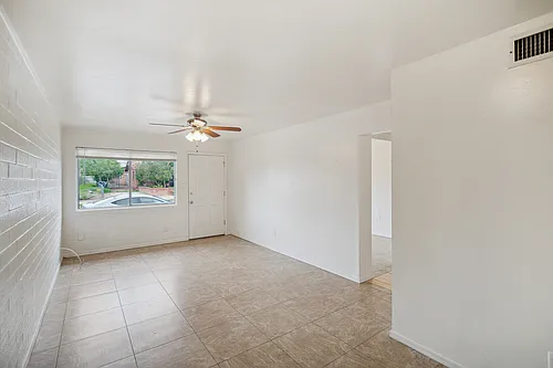 Floor plan 2 bed 1 bath