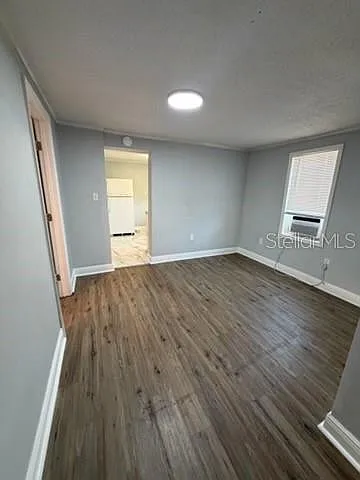 1125 Olive St — Photo 9