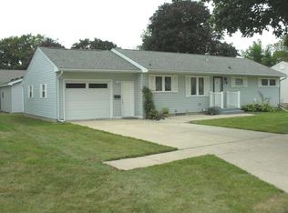 605 N 10th St, Osage, IA 50461