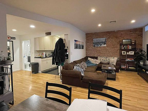 3rd image of 69 Leonard St APT 3A