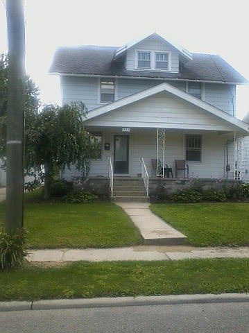 1st image of 223 Gaius St