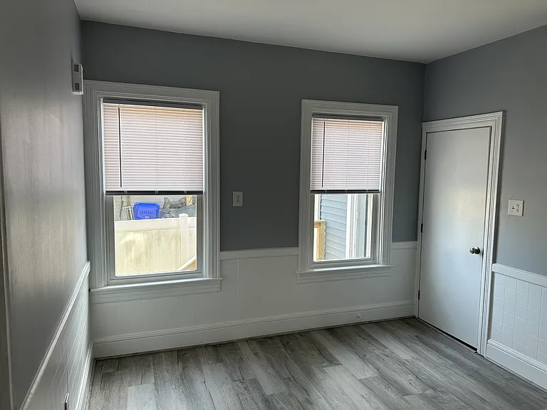 6 Robin St #1 — Photo 5