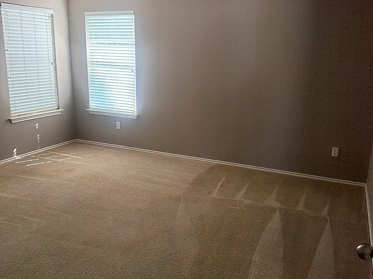 3809 Castle Rock Cv — Photo 17