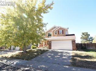 1913 Sandhurst Dr, Castle Rock, CO 80104