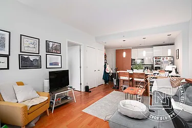 122 Vanderbilt Avenue, #4C