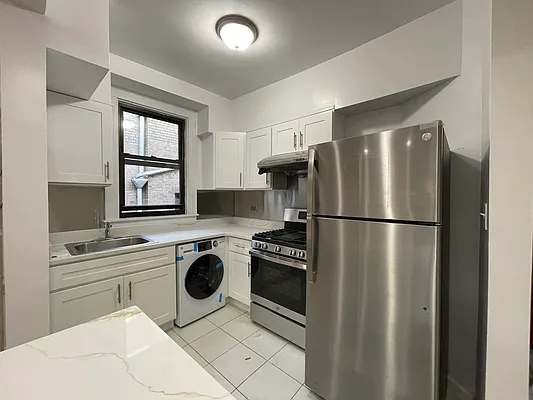 Rented by Corcoran | media 26