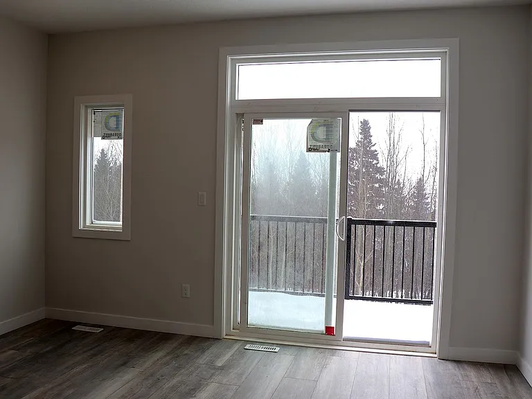 600 Bellerose Dr — Photo 28
