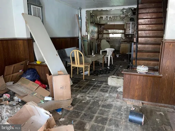 528 S Catherine St, Baltimore, MD 21223