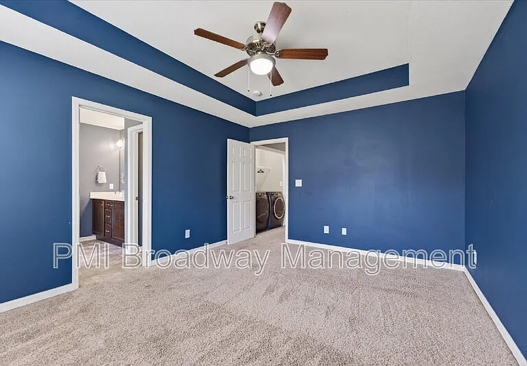837 Shelton Cir — Photo 27