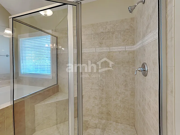 712 Gatwick Ct — Photo 17