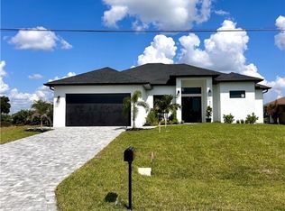 1821 NE 1st Ave, Cape Coral, FL 33909