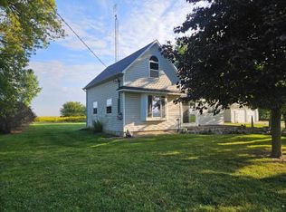 2600 Applegate Rd, Marlette, MI 48453