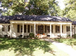 4240 Minden Rd, Memphis, TN 38117