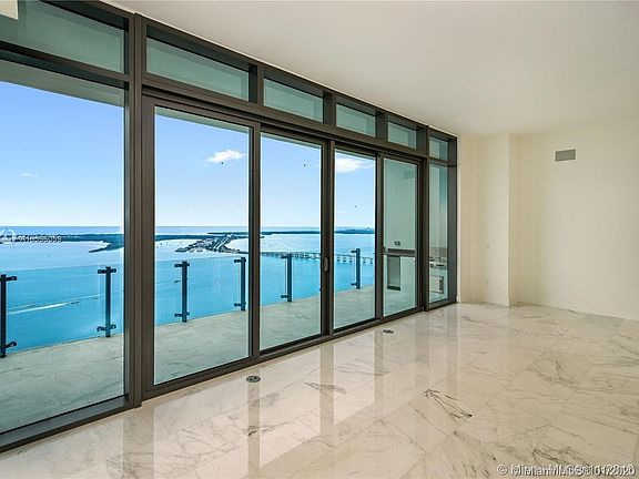 2nd image of 1451 Brickell Ave #5302