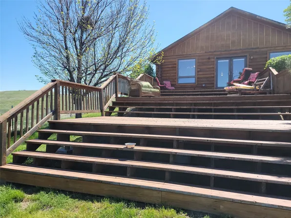 8245 Fritz Rd, Laurel, MT 59044