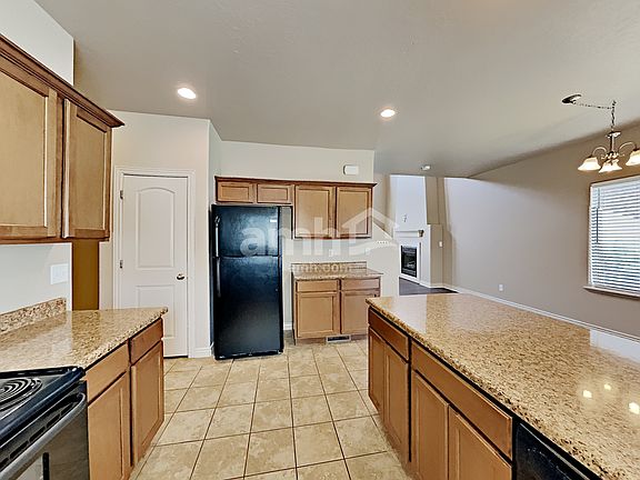 4th image of 5071 W Fortrose Dr