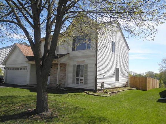 2nd image of 921 Hartwood Dr
