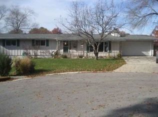 134 Prospect Cir, Waterloo, IA 50701