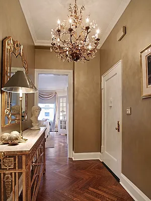 Sold by Sotheby's International Realty | media 3