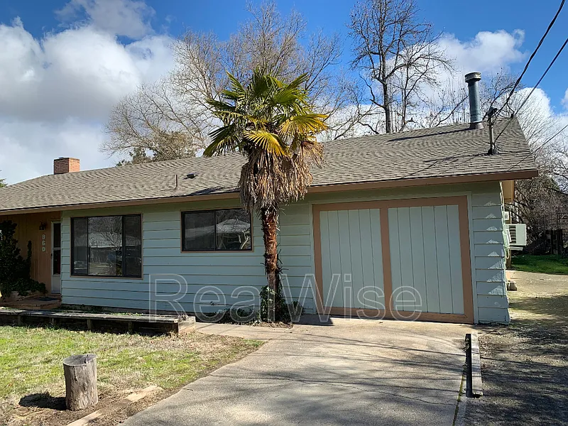 860 Glendale Ave