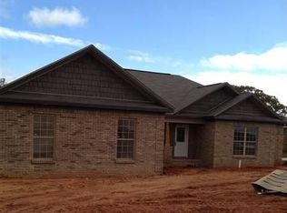 604 Legacy Dr, Enterprise, AL 36330