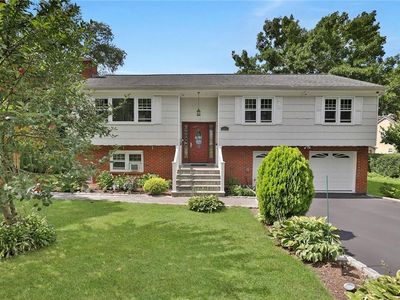 541 Marietta Avenue, Thornwood, NY, 10594