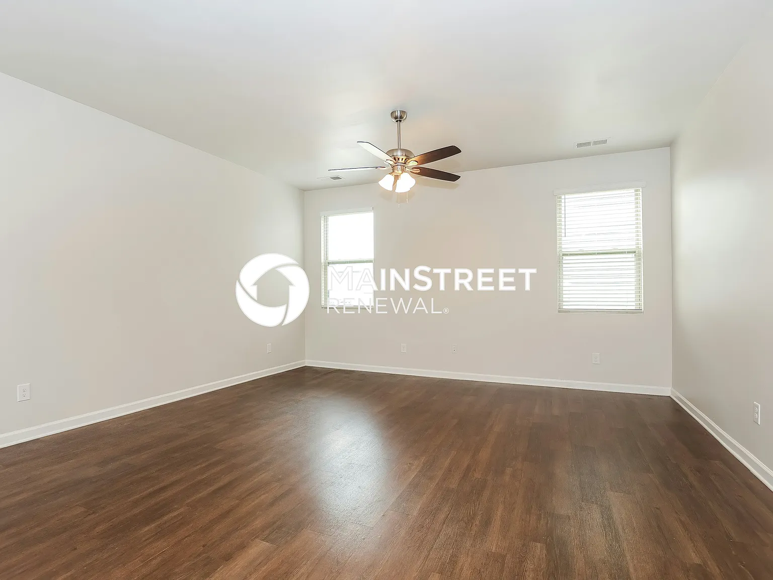 8038 Craighead Dr — Photo 2