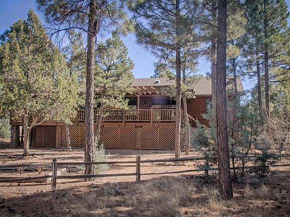 3rd image of 440 N Retreat Dr