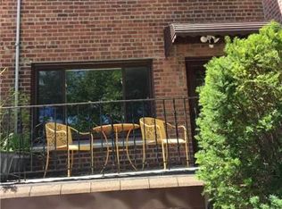 6914 222nd St, Bayside, NY 11364