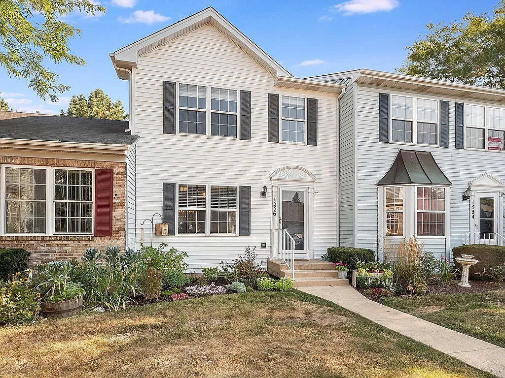 1556 Salem Ct photo 1