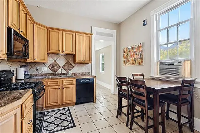 4524 Cleveland Ave #A — Photo 9