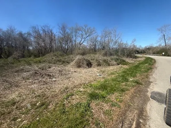 1 Highway 22a, Jacks Creek, TN 38347