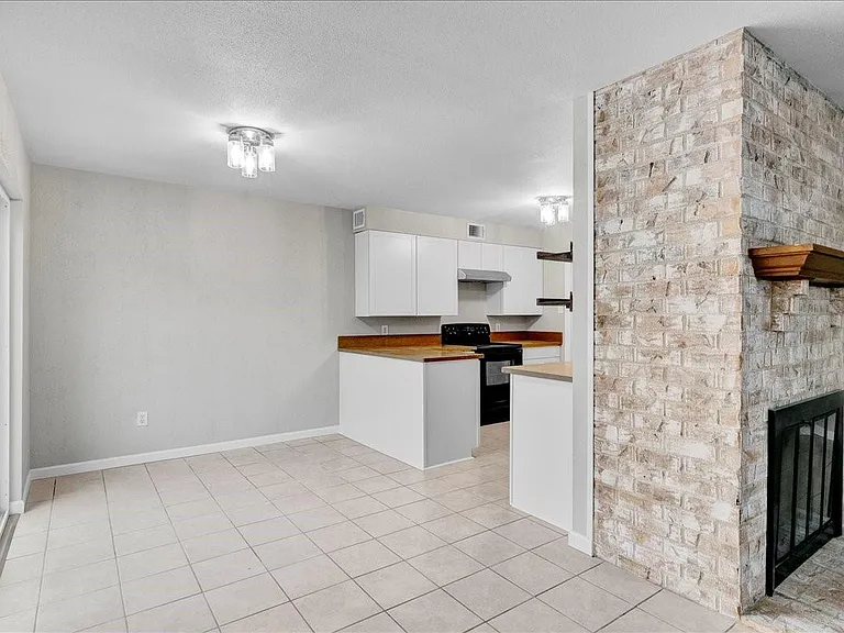 968 Park Meadow Dr — Photo 5