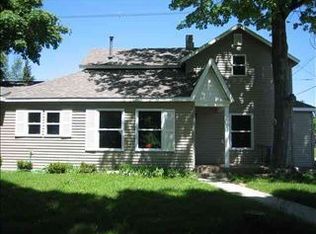 812 Maple St, Petoskey, MI 49770