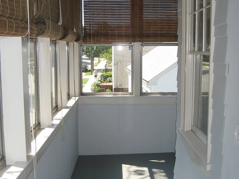 637 Wood St #2 — Photo 11