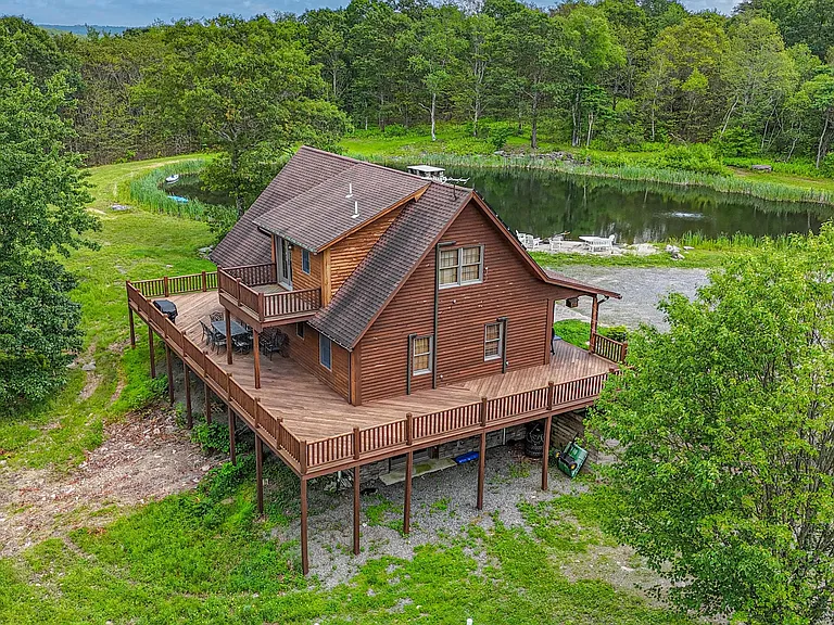 427 Summit Woods Rd — Photo 48