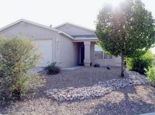 10739 Stone Hedge Ct NW, Albuquerque, NM 87114