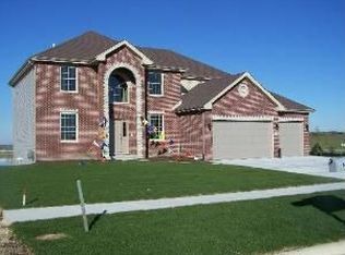 1543 Montrose Ct, Yorkville, IL 60560