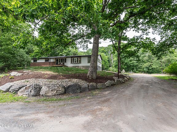 3rd image of 6011 Running Valley Rd