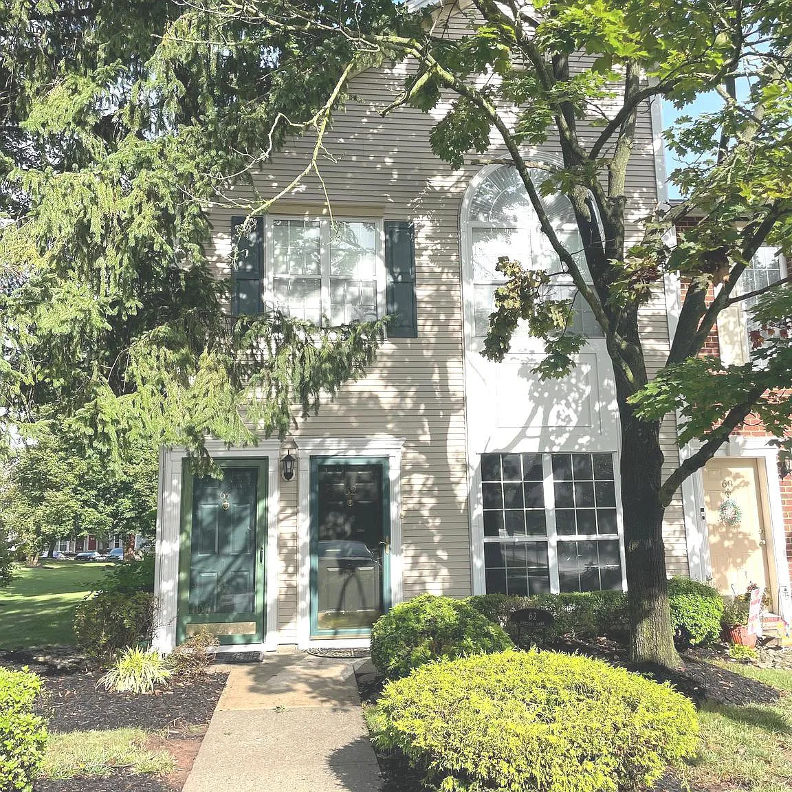 2 bed, $2,600 — Photo 1